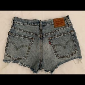 501 Levi’s shorts